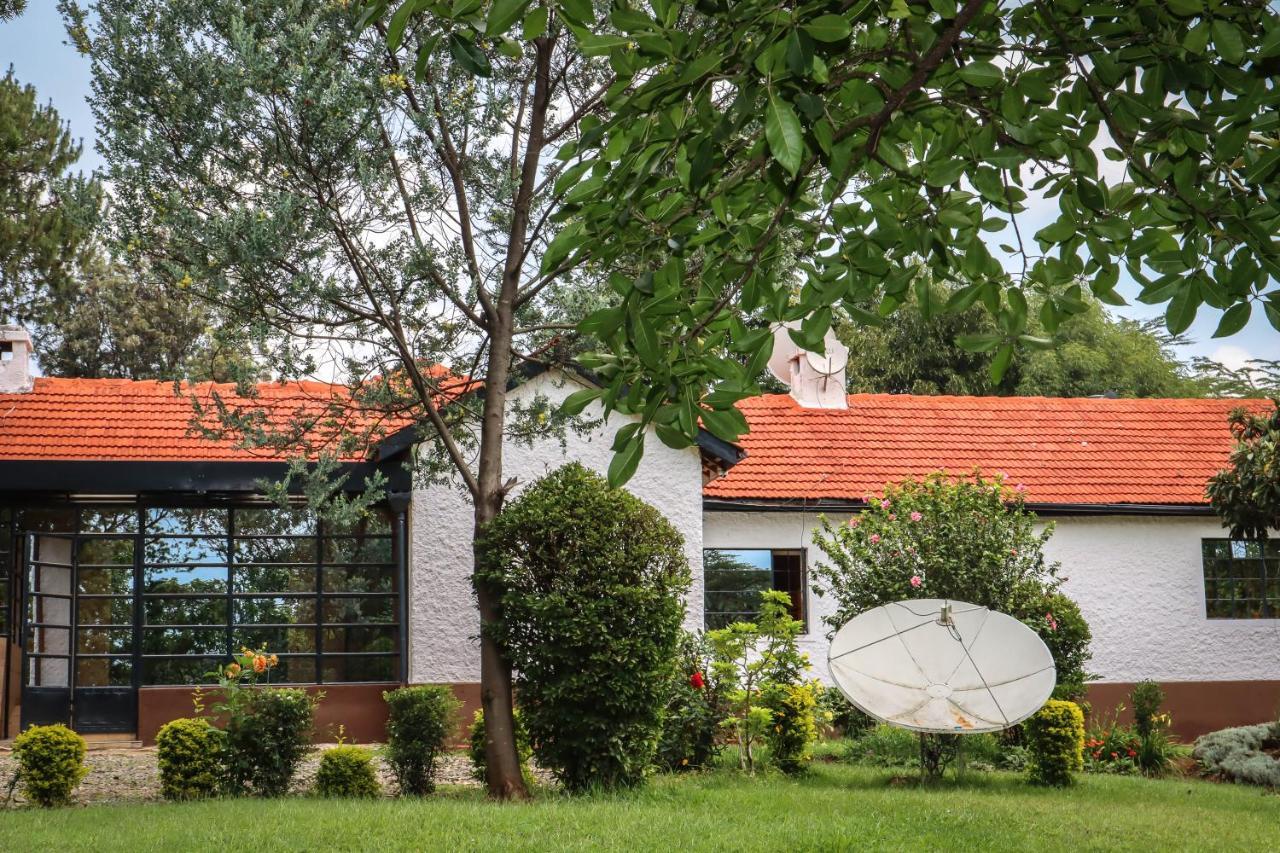 Eldopalm Guesthouse Eldoret Exterior photo